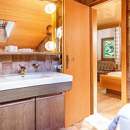 Cesa Soramurat 5 6 Apartment Canazei